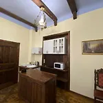 королівські на вулиці лесі українки 19 Lviv