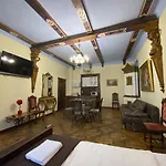королівські на вулиці лесі українки 19 Lviv