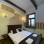 Apartment королівські на вулиці лесі українки 19 *