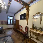 Appartement королівські на вулиці лесі українки 19 *