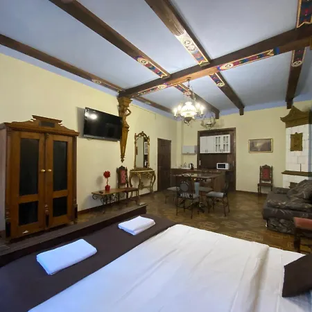 Apartment королівські на вулиці лесі українки 19 *