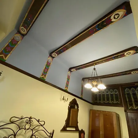 королівські на вулиці лесі українки 19 Apartment
