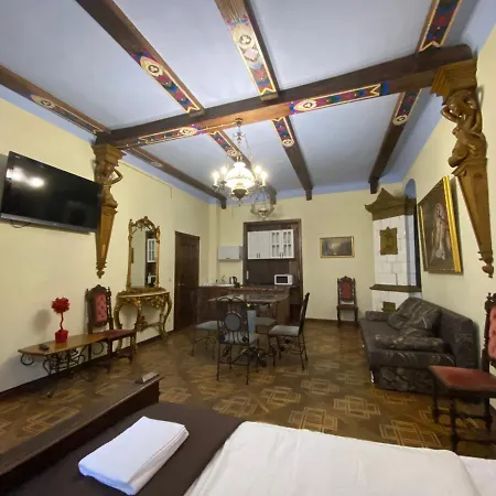 королівські на вулиці лесі українки 19 Lviv