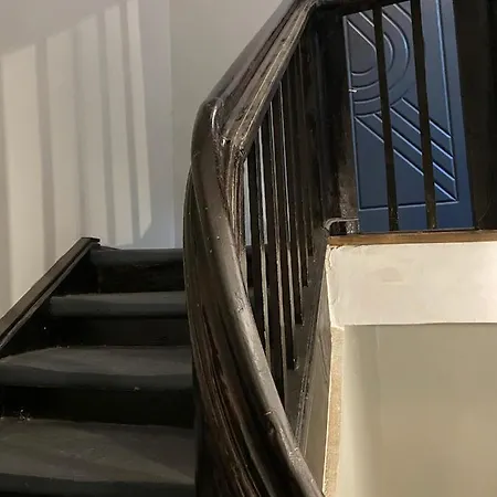 Appartement королівські на вулиці лесі українки 19