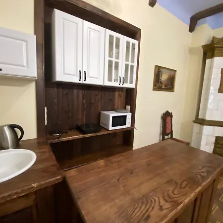 королівські на вулиці лесі українки 19 Lviv