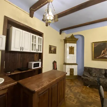 Appartement королівські на вулиці лесі українки 19