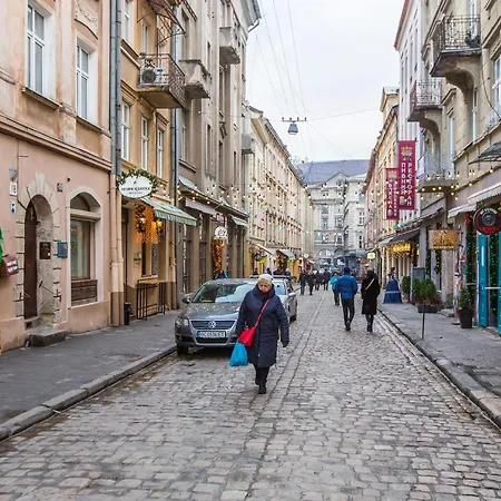 Appartement королівські на вулиці лесі українки 19 *