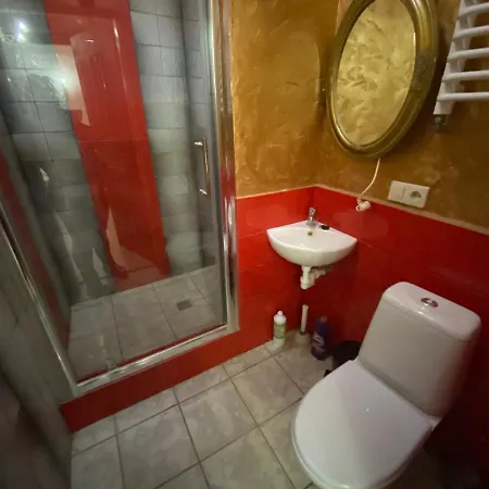 Apartamento королівські на вулиці лесі українки 19 Leópolis