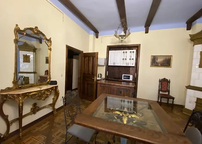 Apartment королівські на вулиці лесі українки 19 Lviv