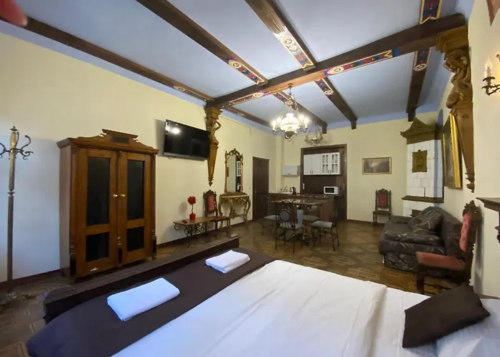 Apartment королівські на вулиці лесі українки 19 *