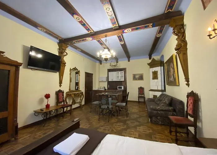 королівські на вулиці лесі українки 19 Lviv