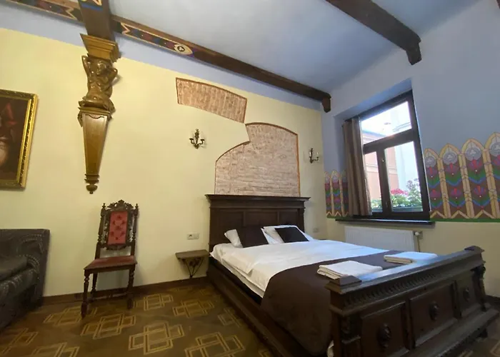 королівські на вулиці лесі українки 19 * Lviv