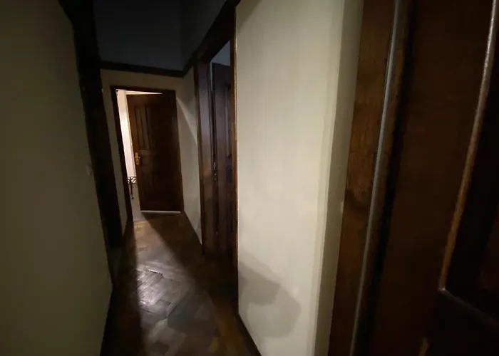 королівські на вулиці лесі українки 19 * Lviv