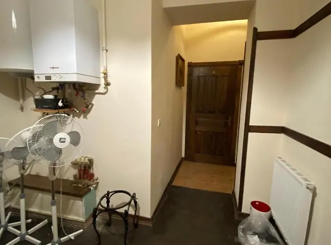 королівські на вулиці лесі українки 19 * Lviv