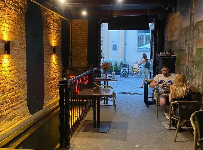 Apartment королівські на вулиці лесі українки 19 Lviv