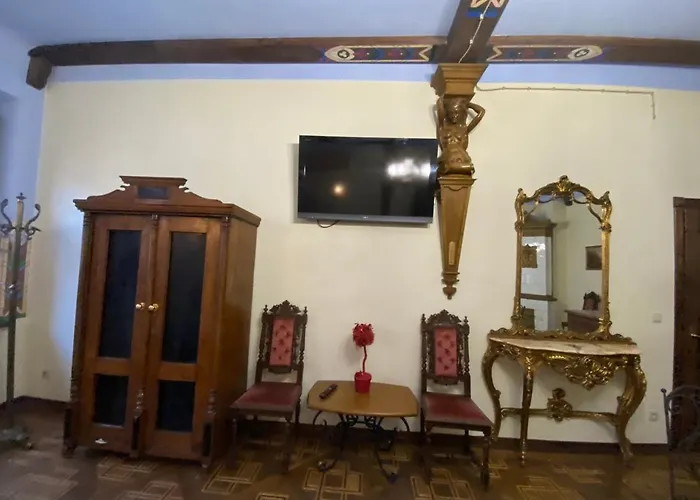 королівські на вулиці лесі українки 19 Apartment