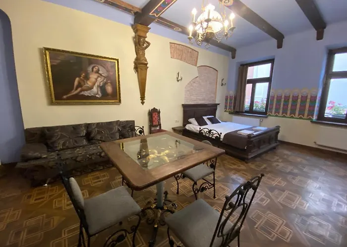 королівські на вулиці лесі українки 19 Apartment Lviv