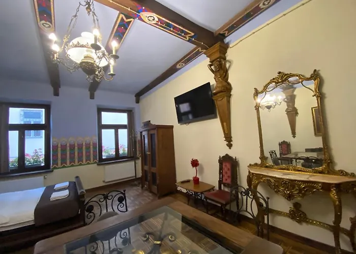 Apartment королівські на вулиці лесі українки 19 *