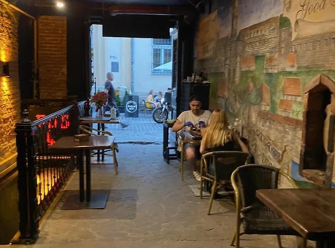 королівські на вулиці лесі українки 19 * Lviv