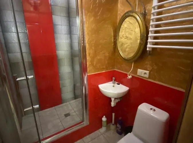 королівські на вулиці лесі українки 19 Lviv